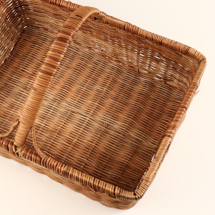 Корзина плетеная, 46х37х28 см, ротанг Корзина плетеная, 46х37х28 см, ротанг