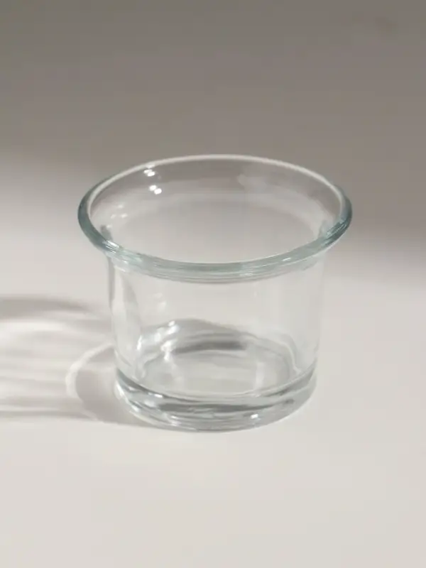 Подсвечник стекло на 1 свечу  Подсвечник стекло на 1 свечу "Стаканчик" прозрачный 6.2х4,6х6,2 см