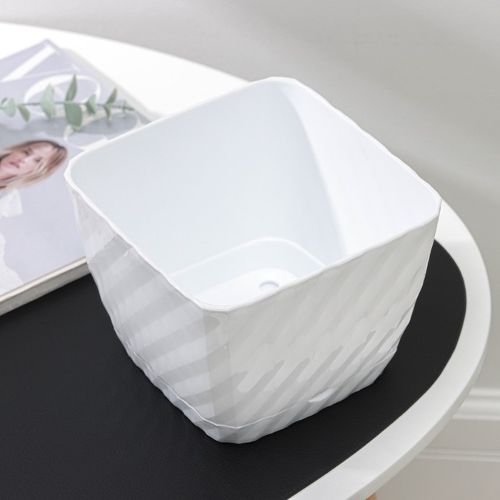 Горшок с поддоном «Классика», 2 л, белый Горшок с поддоном «Классика», 2 л, белый