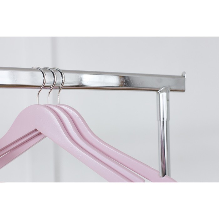 Плечики - вешалки LaDо́m Brillant, 44,5×23×1,2 см, 3 шт, деревянные, широкие плечики, цвет розовый Плечики - вешалки LaDо́m Brillant, 44,5×23×1,2 см, 3 шт, деревянные, широкие плечики, цвет розовый