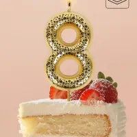 Свеча для торта Цифра &laquo;8&raquo;, звёздочки