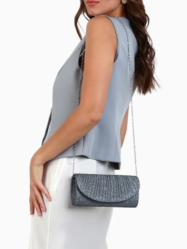 Сумка-клатч вечерняя на магните, на серебристой цепочке, блестящая, серебристая