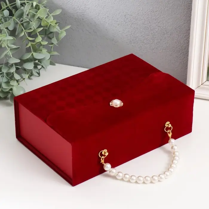 Шкатулка картон Шкатулка картон "Ромбы. Бордо" ручка из жемчужин 8х24х16,5 см