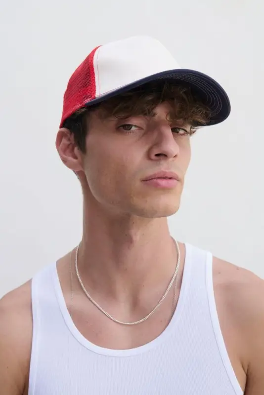 Бейсболка Blink, черная с молочно-белым