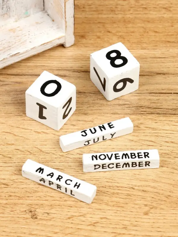 Календарь настольный «Рыбка», 7×4×10 см, дерево, сине-белый Календарь настольный «Рыбка», 7×4×10 см, дерево, сине-белый