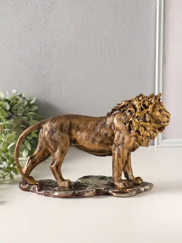 Фигура полистоун "Лев на подставке" 30х19 см