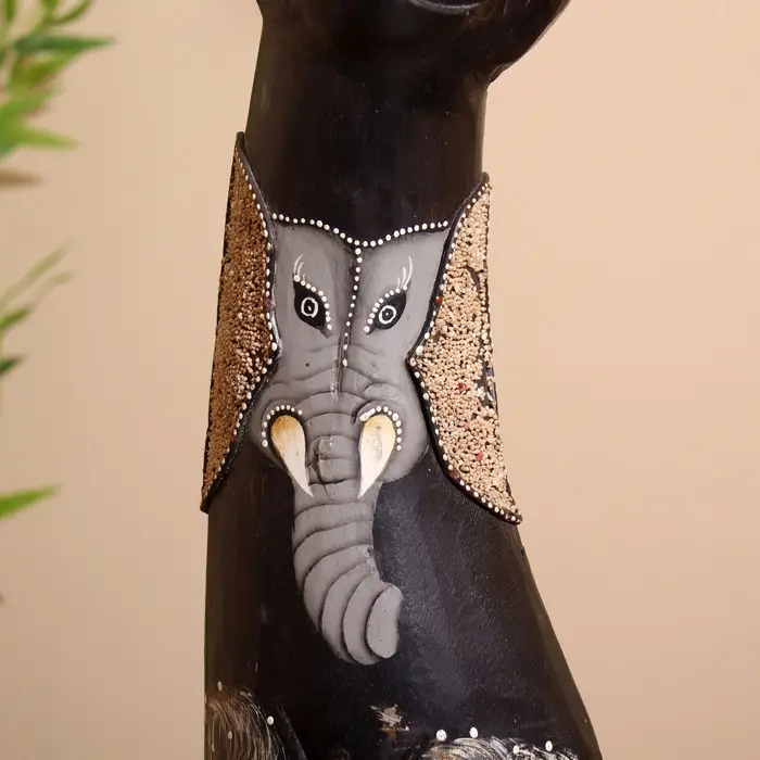 Сувенир Сувенир "Кошка с золотистым рисунком" дерево 7х16х100 см