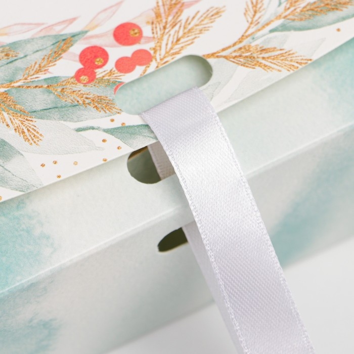 Коробка подарочная новогодняя складная «Новогодний венок», 16.5 х 12.5 х 5 см, Новый год Коробка подарочная новогодняя складная «Новогодний венок», 16.5 х 12.5 х 5 см, Новый год