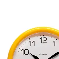 Часы настенные, серия: Классика, d=24 см, плавный ход, жёлтый обод
