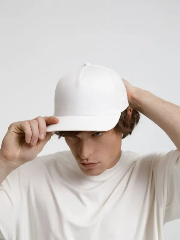 Бейсболка Seguro, белая