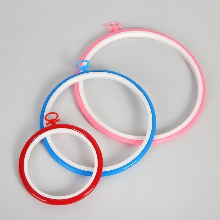 Пяльцы для вышивания с подвесом, d=12/17/21 см, 3 шт., разноцветные