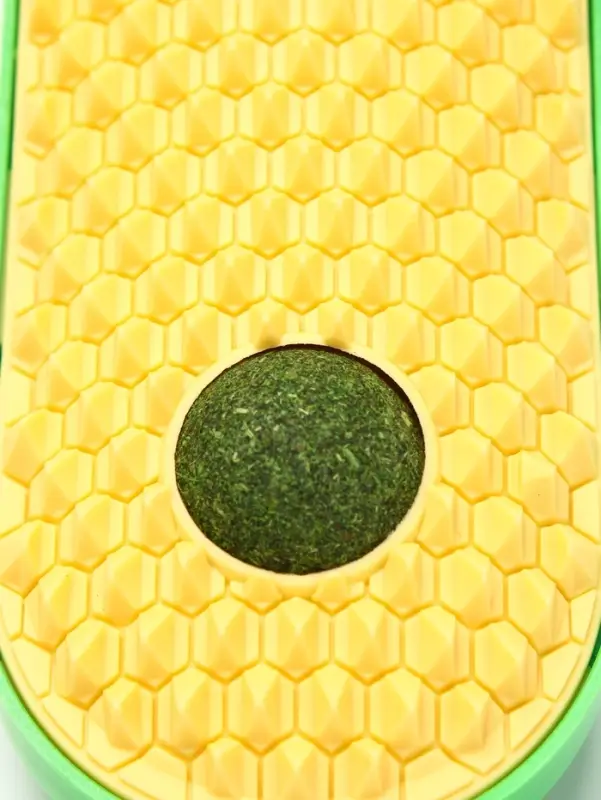 Игрушка-чесалка для кошек с кошачьей мятой и мататаби, 13.5 см