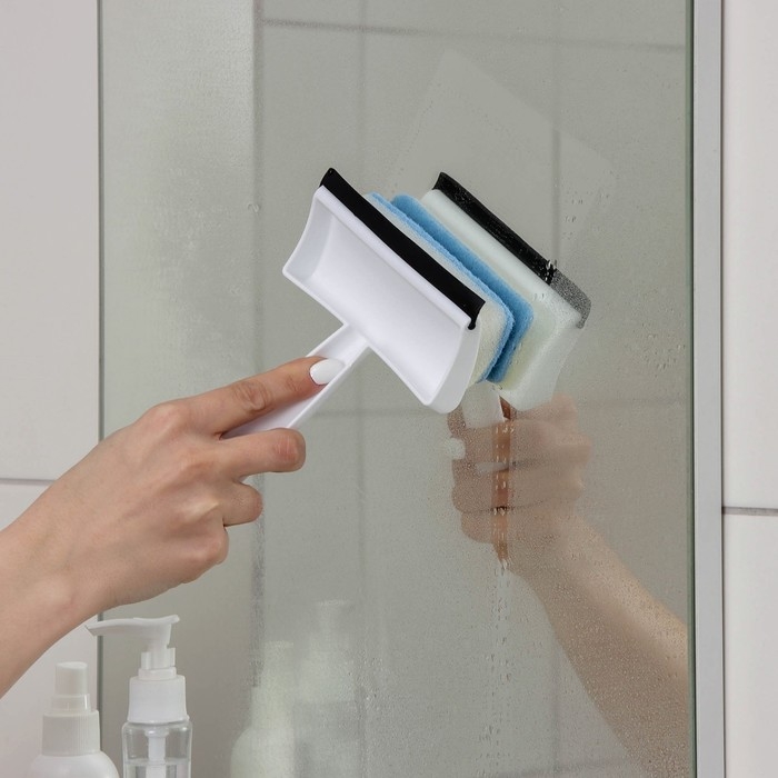 Окномойка с поролоновой насадкой Доляна «Компакт», для зеркал, стекол и душевых кабин, 12×18×4 см