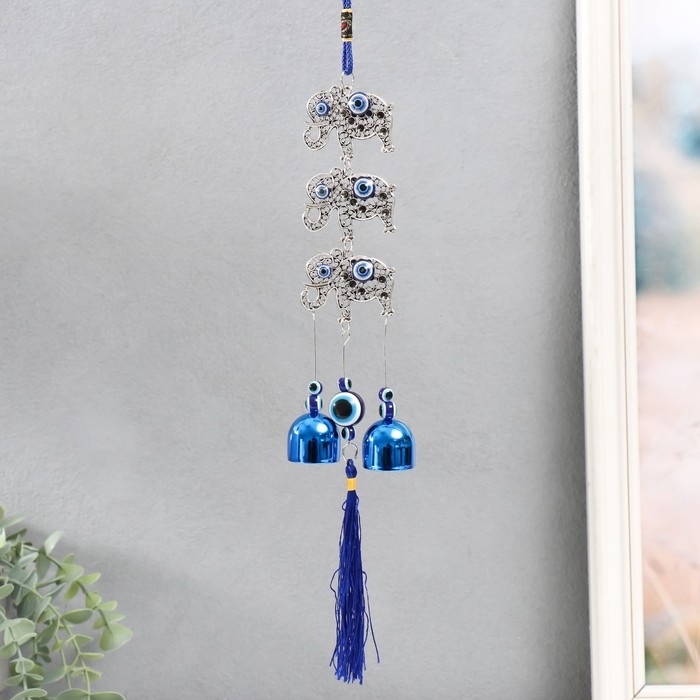 Музыка ветра металл Музыка ветра металл "Три слоника" от сглаза с кисточкой 2 колокольчика 30 см