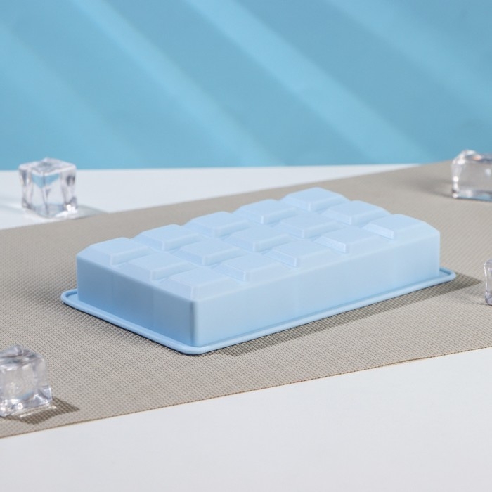 Форма для льда Доляна «Кубик», силикон, 11,7×18,7×3,4 см, 15 ячеек (3,4×3,4 см), цвет голубой Форма для льда Доляна «Кубик», силикон, 11,7×18,7×3,4 см, 15 ячеек (3,4×3,4 см), цвет голубой