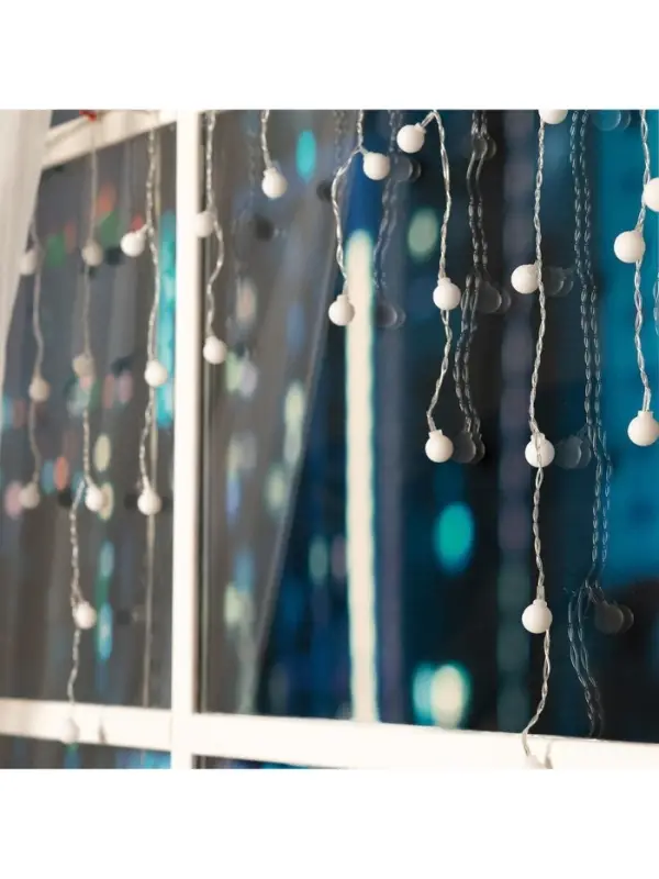 Гирлянда &laquo;Бахрома&raquo; 1.8&times;0.5 м с насадками &laquo;Шарики&raquo;, IP20, прозрачная нить, 48 LED, свечение мульти (RG/RB), мигание, 220 В