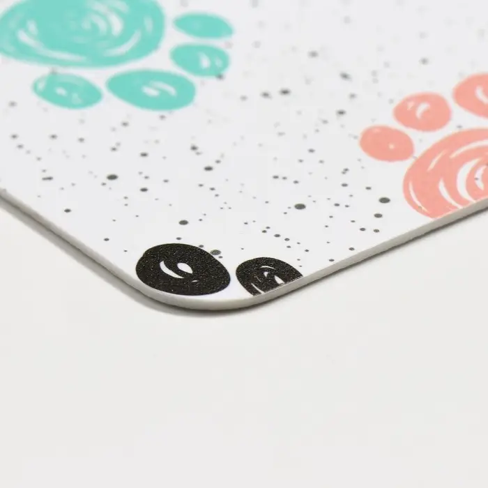 Коврик под миску  Коврик под миску "Пижон" с нескользящим основанием 43 х 28 см "Лапки"