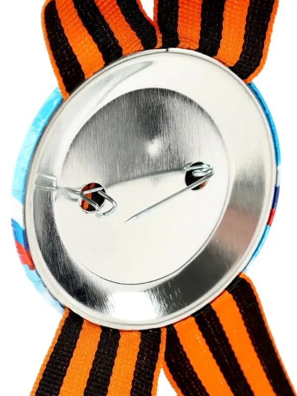 Значок закатной с георгиевской лентой «9 мая» Значок закатной с георгиевской лентой «9 мая»