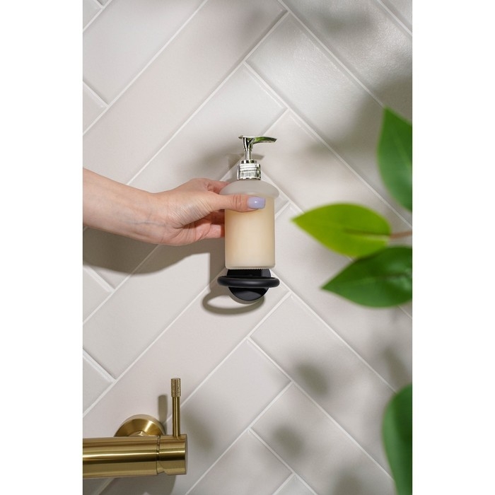 Дозатор для жидкого мыла Stölz Loft basic, цвет чёрный Дозатор для жидкого мыла Stölz Loft basic, цвет чёрный