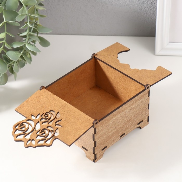 Шкатулка комбинированная  Шкатулка комбинированная "Розы" 10,5х10х7 см