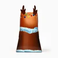 Коробка складная с окном «Оленёнок», 9 х 16.6 х 6 см