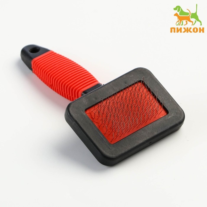 Пуходерка  Пуходерка "Риф" без капель с резиновой ручкой 7 х 14 см, красно-чёрная