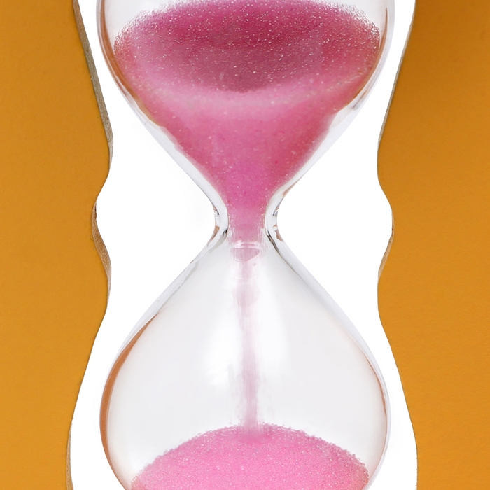 Песочные часы "Медвежонок", сувенирные, с карандашницей, 13.5 х 13.5 х 10 см, розовые