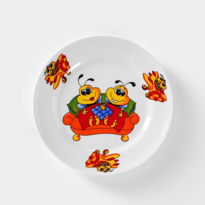 Тарелка фарфоровая «Пчёлы», d=17 см, рисунок микс, цвет белый Тарелка фарфоровая «Пчёлы», d=17 см, рисунок микс, цвет белый