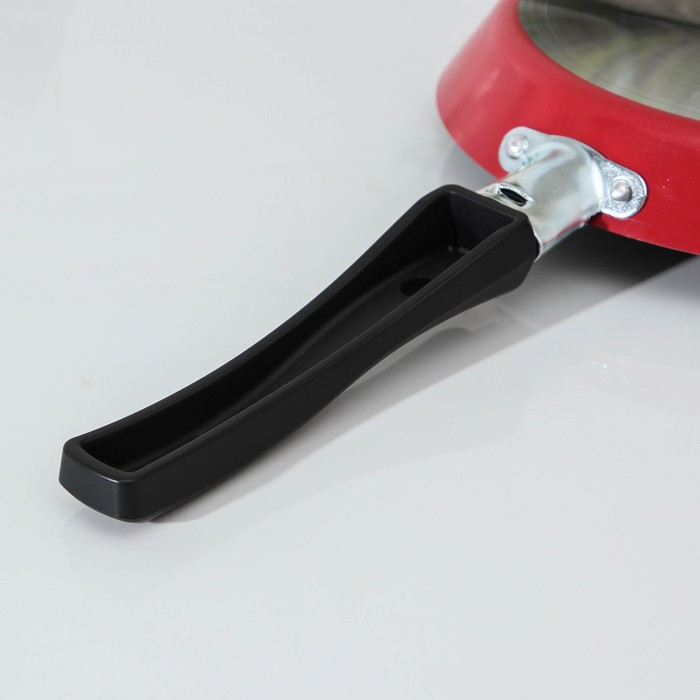 Сковорода блинная Colibri, d=18 см, пластиковая ручка, антипригарное покрытие, цвет красный Сковорода блинная Colibri, d=18 см, пластиковая ручка, антипригарное покрытие, цвет красный