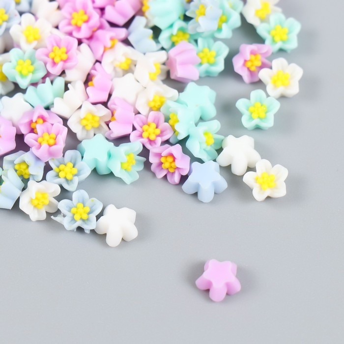 Декор для творчества пластик Декор для творчества пластик "Пятилистники" набор 100 шт 0,6х0,6 см