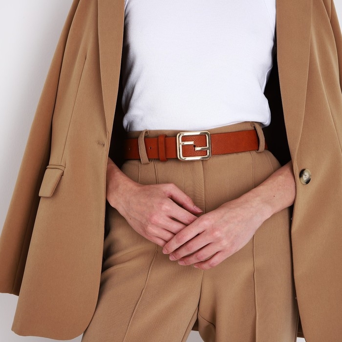 Ремень женский, ширина 3,5 см, пряжка металл, цвет рыжий