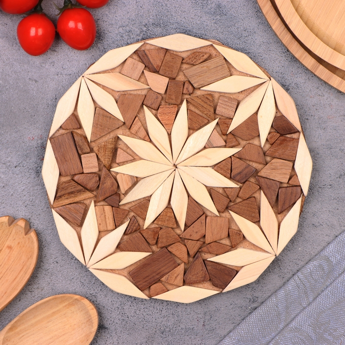 Подставка под горячее Подставка под горячее "Мозаика", 20 см, микс дерева, можжевельник