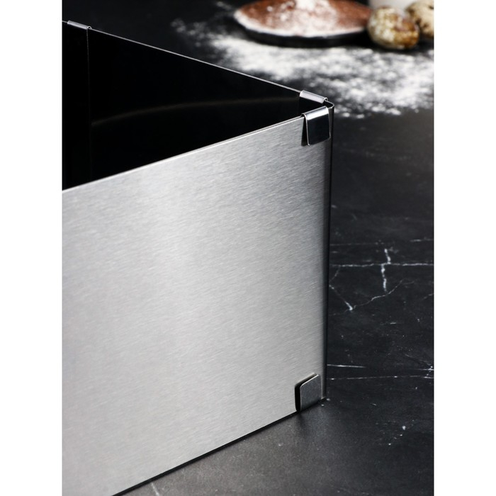 Форма для выпечки с регулировкой размера «Квадратная», h-12 см, 16х16 - 28х28 см Форма для выпечки с регулировкой размера «Квадратная», h-12 см, 16х16 - 28х28 см