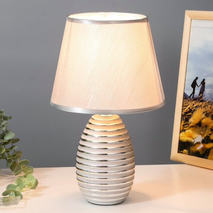 Лампа настольная 16609/1SL E14 40Вт серебро 20х20х33 см RISALUX