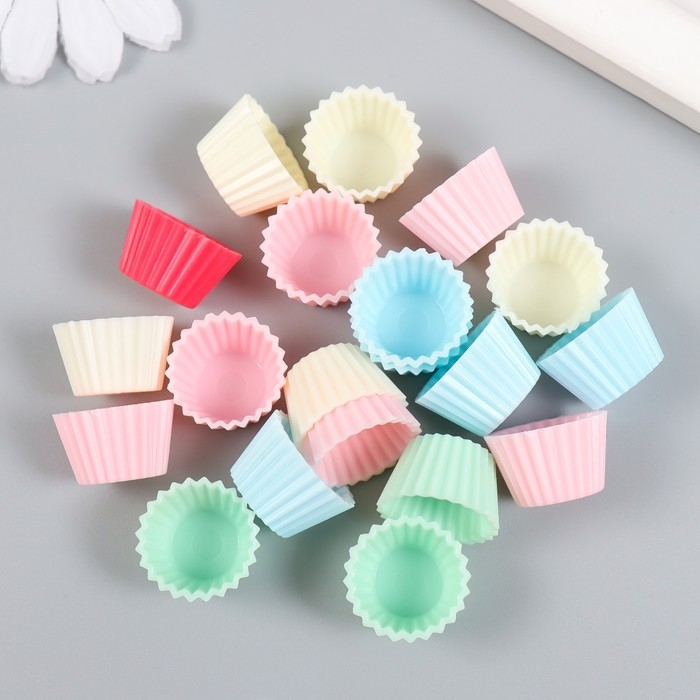 Декор для творчества PVC Декор для творчества PVC "Формочка для кекса" набор 20 шт 1,1х1,1х1,9 см