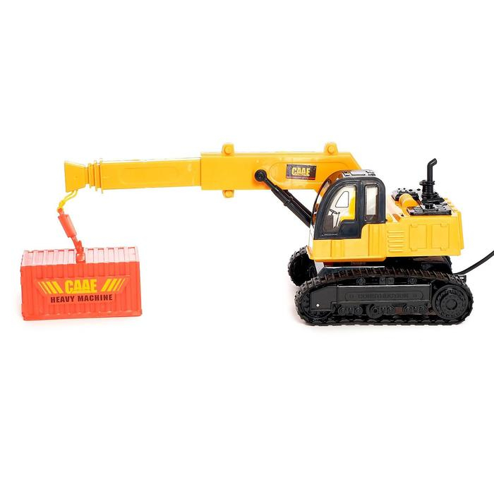 Кран на дистанционном управлении «Гусеничный», работает от батареек Кран на дистанционном управлении «Гусеничный», работает от батареек