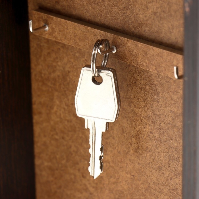 Ключница Ключница "Взмах крыльев" венге 15х21 см