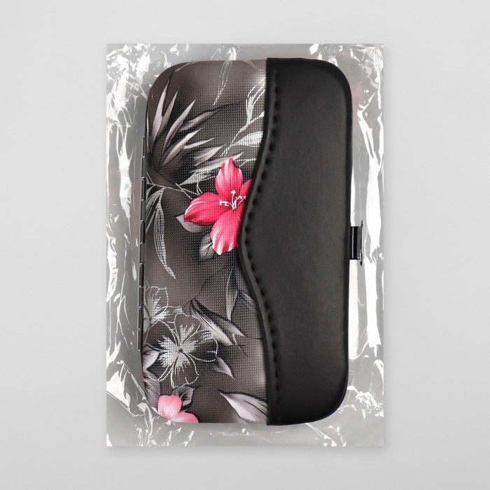 Набор маникюрный «Цветы», 7 предметов, в футляре, цвет МИКС Набор маникюрный «Цветы», 7 предметов, в футляре, цвет МИКС