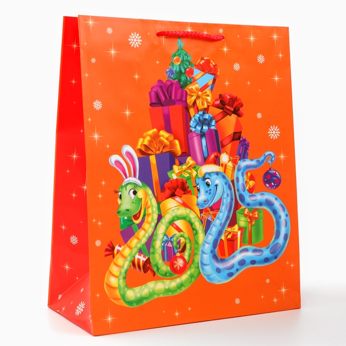 Новый год. Пакет подарочный "Змейки и подарки", 26 х 32 х 12 см.