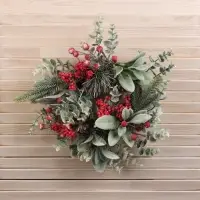 Венок новогодний d=30 см &laquo;Зимнее волшебство. Красная калина&raquo;