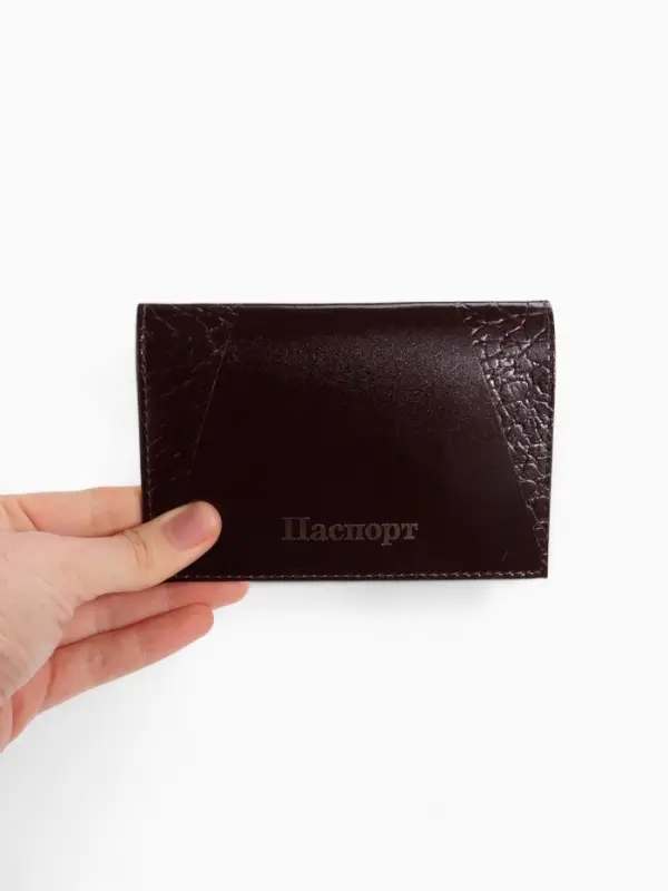Обложка для паспорта, тиснение золотой фольгой, бордовая