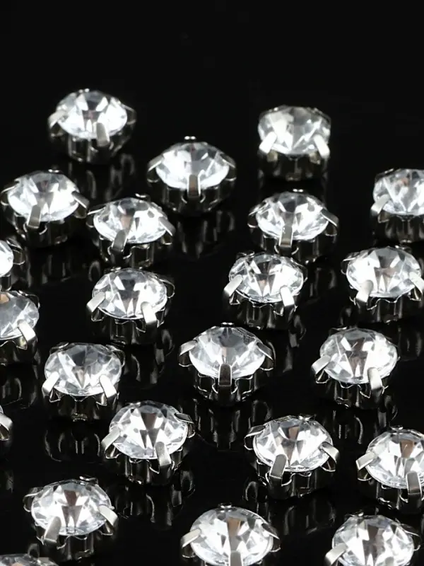 Стразы пришивные &laquo;Шатон&raquo;, круглые, в цапах, d=6 мм, 100 шт., белые