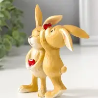 Сувенир полистоун "Зайчики с сердечком - хочешь расскажу секрет?" 12,5 см