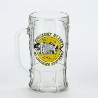 Кружка пивная стеклянная «Крепкому мужику, со светлым будущим», 500 мл Кружка пивная стеклянная «Крепкому мужику, со светлым будущим», 500 мл