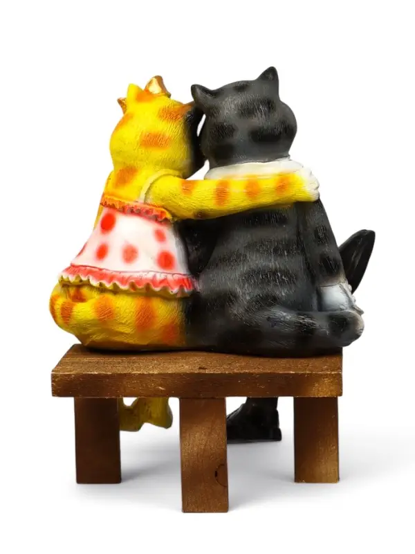 Садовая фигура из полистоуна &laquo;Коты на лавке&raquo;, 40&times;18&times;40 см