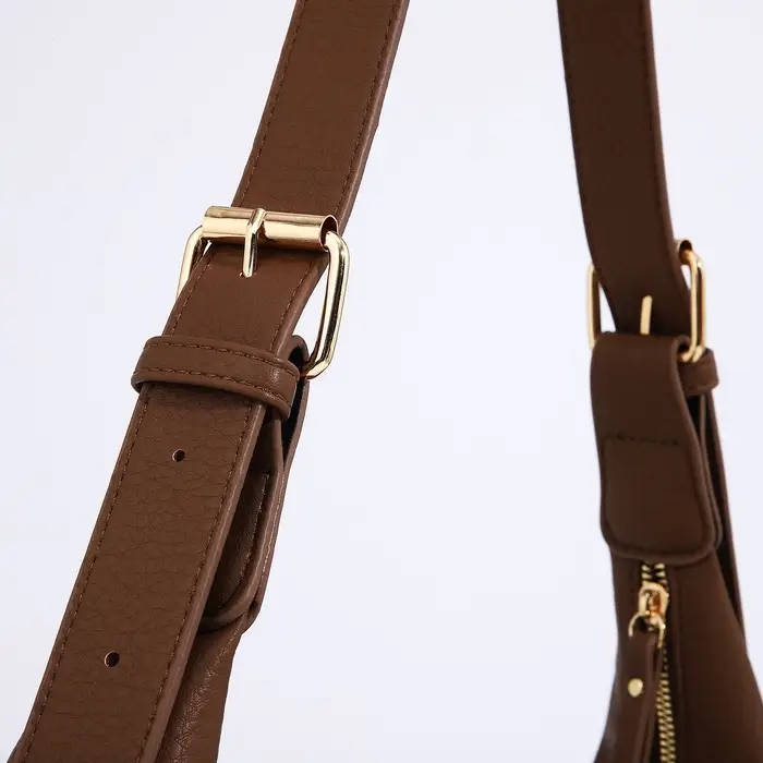 Сумка женская багет на молнии, 32&times;13&times;17 см, светло-коричневая