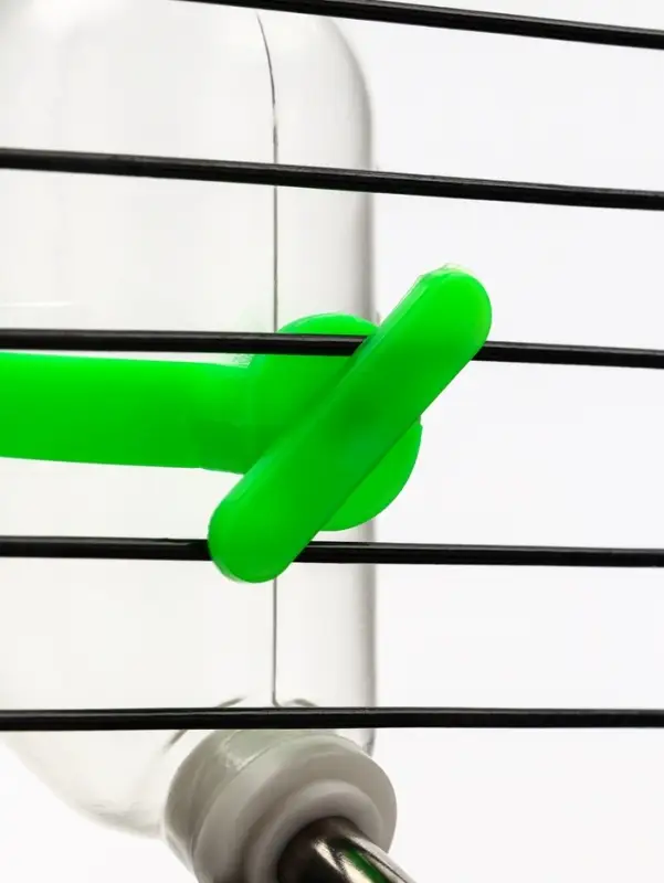 Поилка для грызунов, 60 мл, 12&times;4 см, с металлическим носиком, прозрачная, зелёное крепление