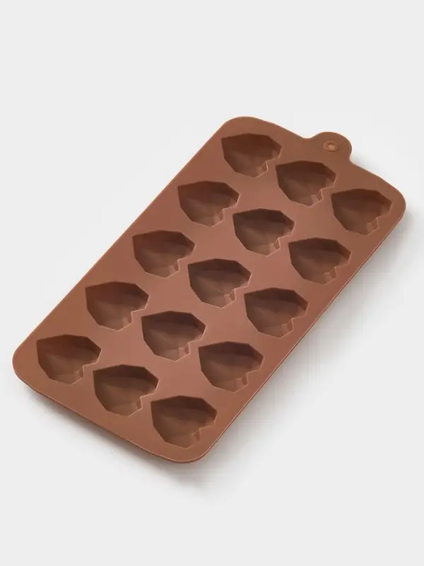 Форма для конфет и шоколада Доляна &laquo;Холодное сердце&raquo;, 20.5&times;10&times;1.5 см, 15 ячеек, силикон, коричневая
