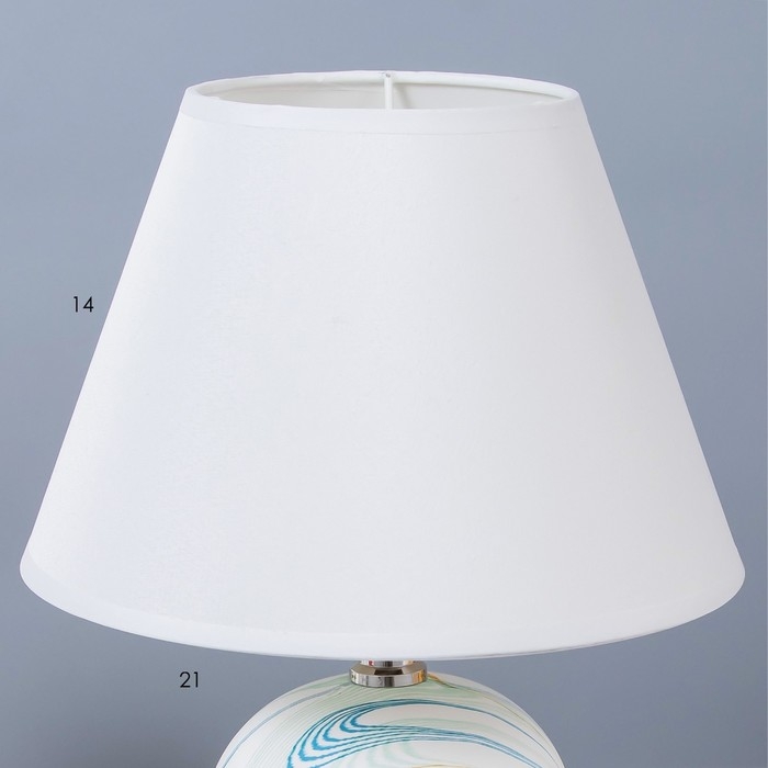 Настольная лампа Настольная лампа "Аделла" Е14 40Вт белый 19,5х19,5х27,5 см