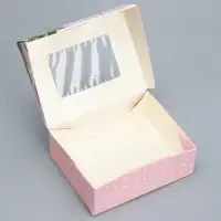 Кондитерская упаковка, коробка с ламинацией «Тюльпаны», 10 х 8 х 3.5 см